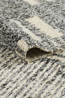 Antik Halı - Recycle Etnik Desenli El Dokuması Salon Halısı E0021