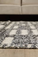 Antik Halı - Recycle Etnik Desenli El Dokuması Salon Halısı E0021